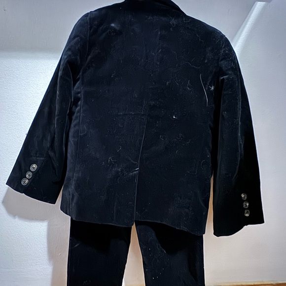 Gymboree Kids Christmas Black Velvet Blazer, vest and Pants Set - Picture 2 of 4